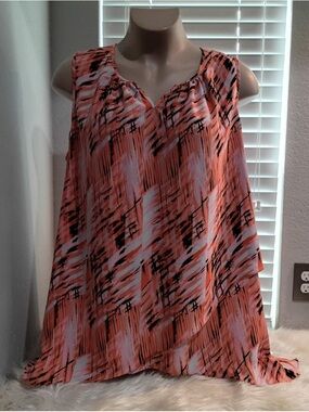 Avenue Women’s 4X Asymmetrical Sleeveless Top